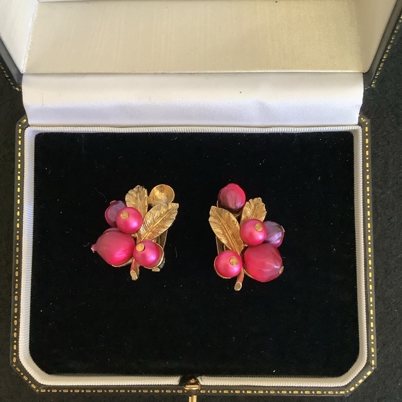 Vintage ART signed brooch & earrings sets. - Picture 11 of 12